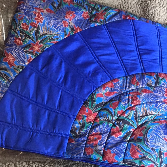 Set of 2 Thai silk hand made pillow cases square - Picture 4 of 7